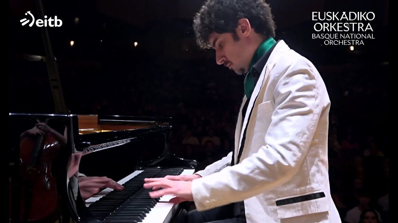 Rachmaninov Piano Concerto no. 2 (live in Bilbao)